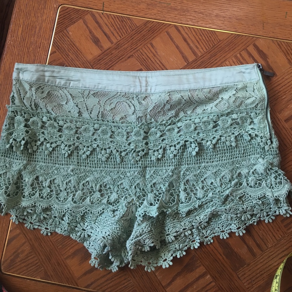 Crochet mint green shorts good condition